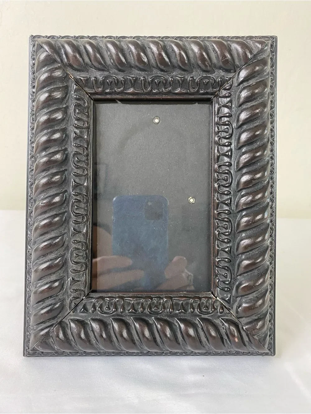 Ornate Dark Brown Rope-Edge Photo Frame